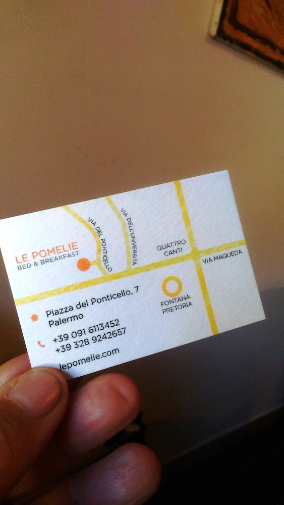 Le pomelie bed and breakfast