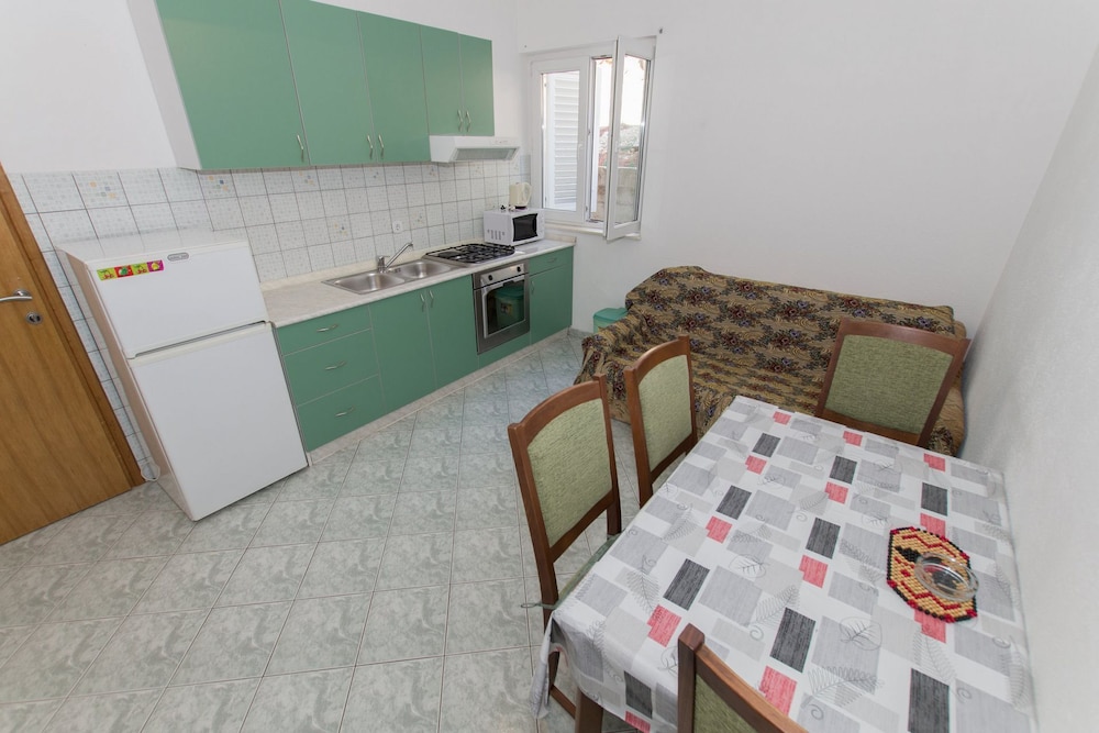 Anka - Amazing Location - SA6 view 4