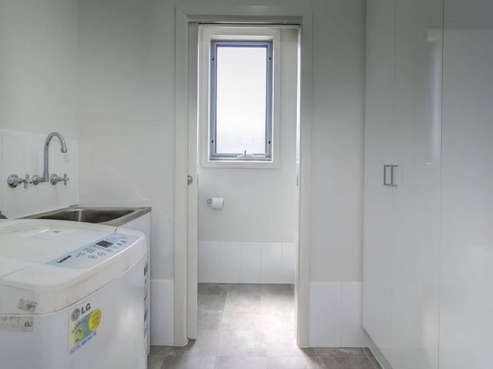 Unwind Modern City Townhouse