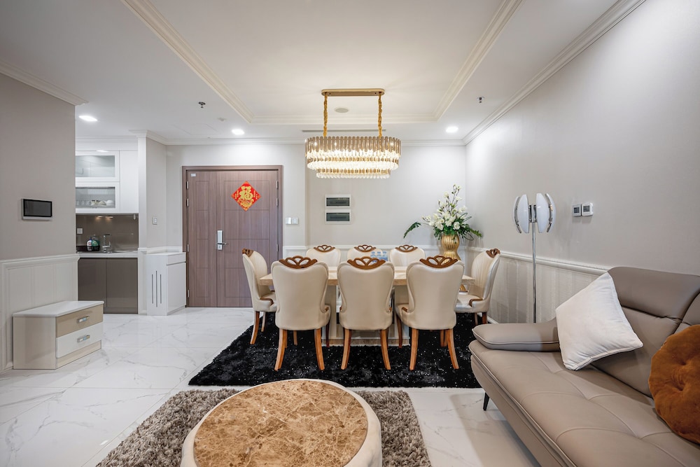 Landmark 81 & Vinhomes - ZEN Saigon Citypoint.