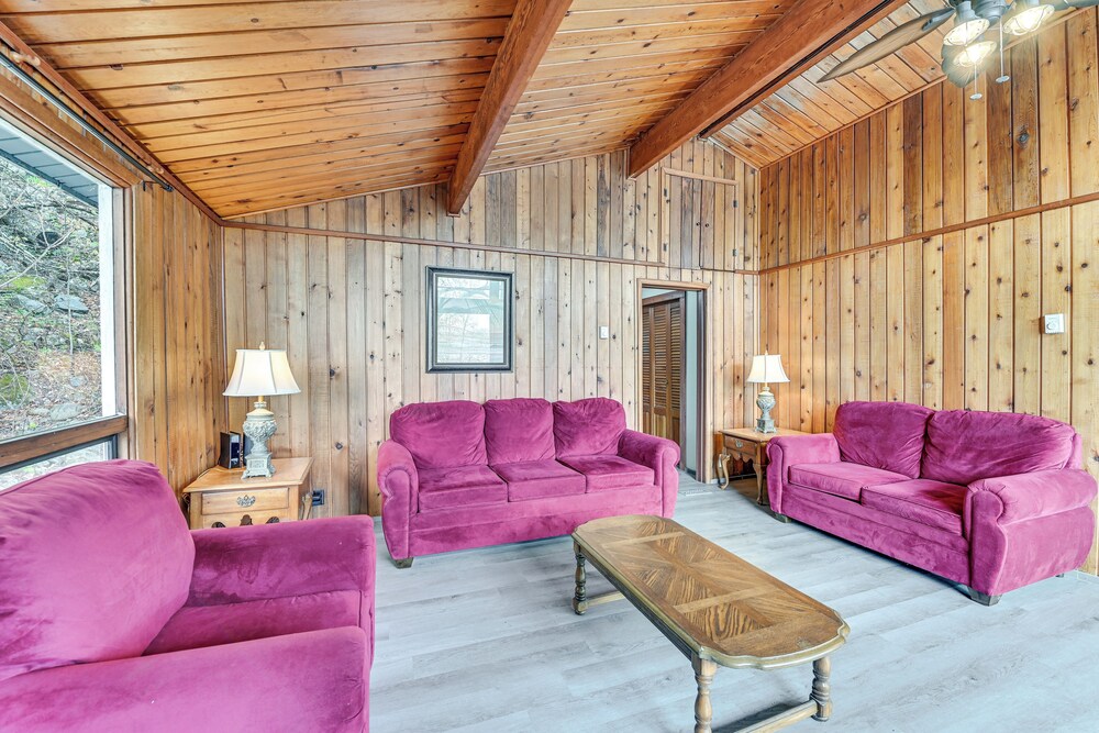 Lake-view Cabin w/ Furnished Deck in Hadley!