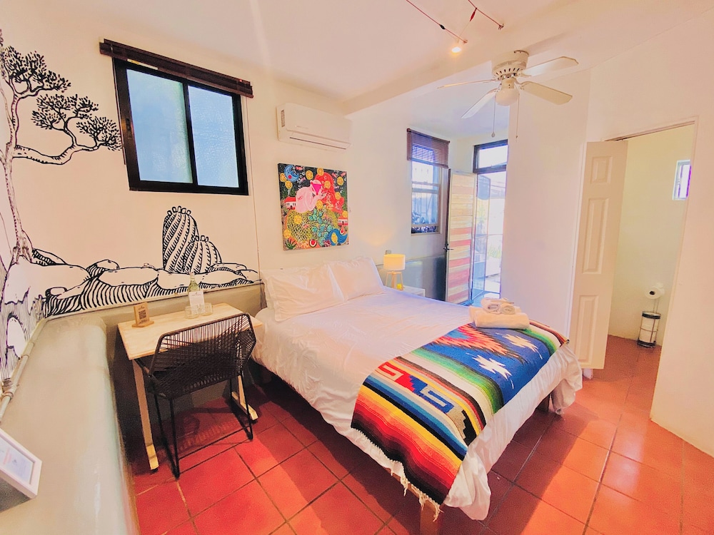 Perro Surfero Hotel Boutique - Todos Santos, BCS