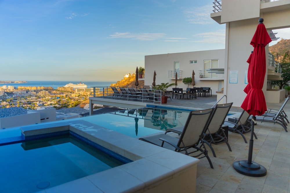 Cascadas de Pedregal 711 3 BR by Casago