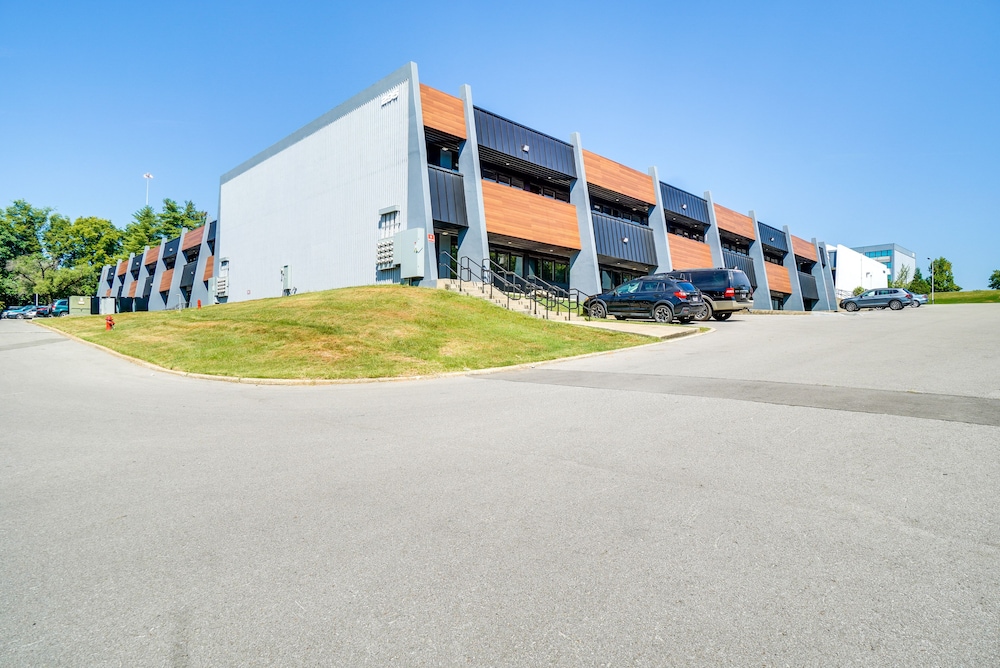 Modern Nashville Studio  5 Mi to Downtown! - Property Image 3