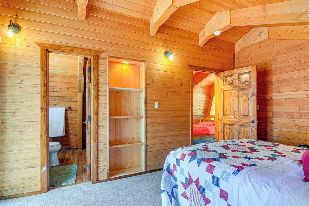 Near National Parks: Duck Creek Cabin Retreat