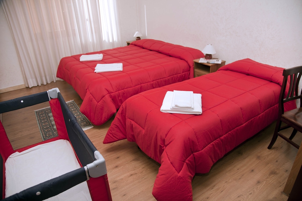 Kosher B&B The Home in Rome