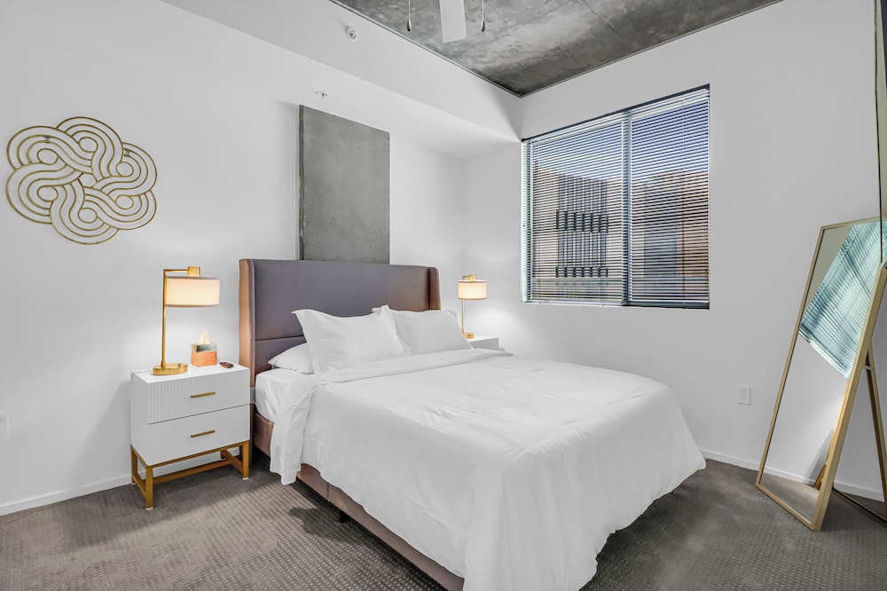 Phoenix Urban Luxury Escape