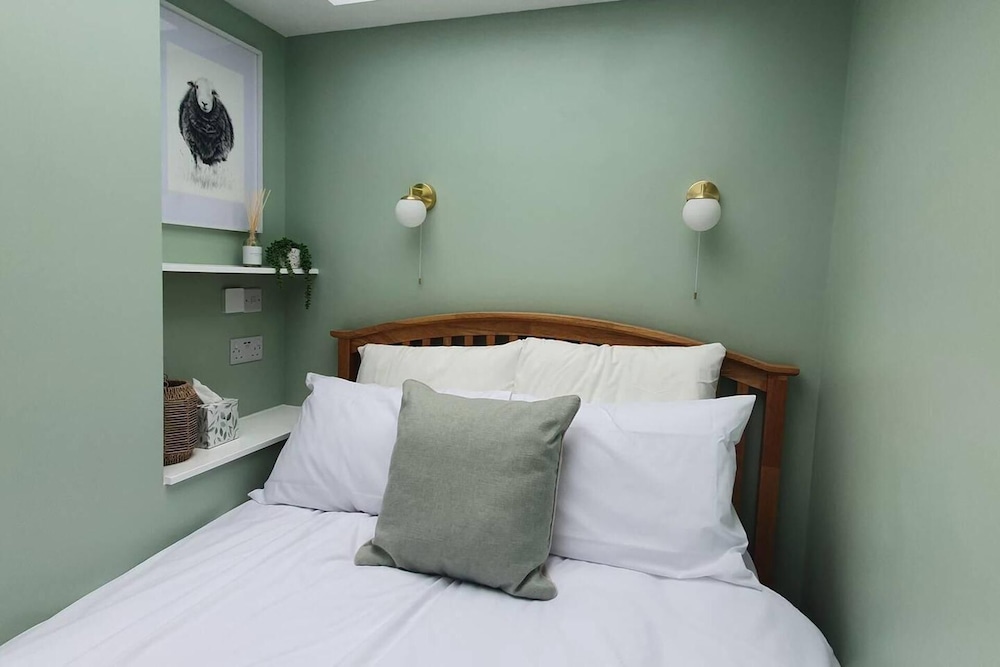 La'al Lodge in Kendal, Gateway to the Lakes view 2