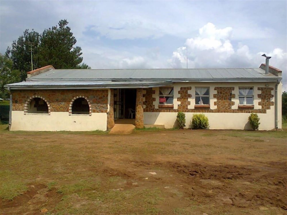 Molengoane Lodge