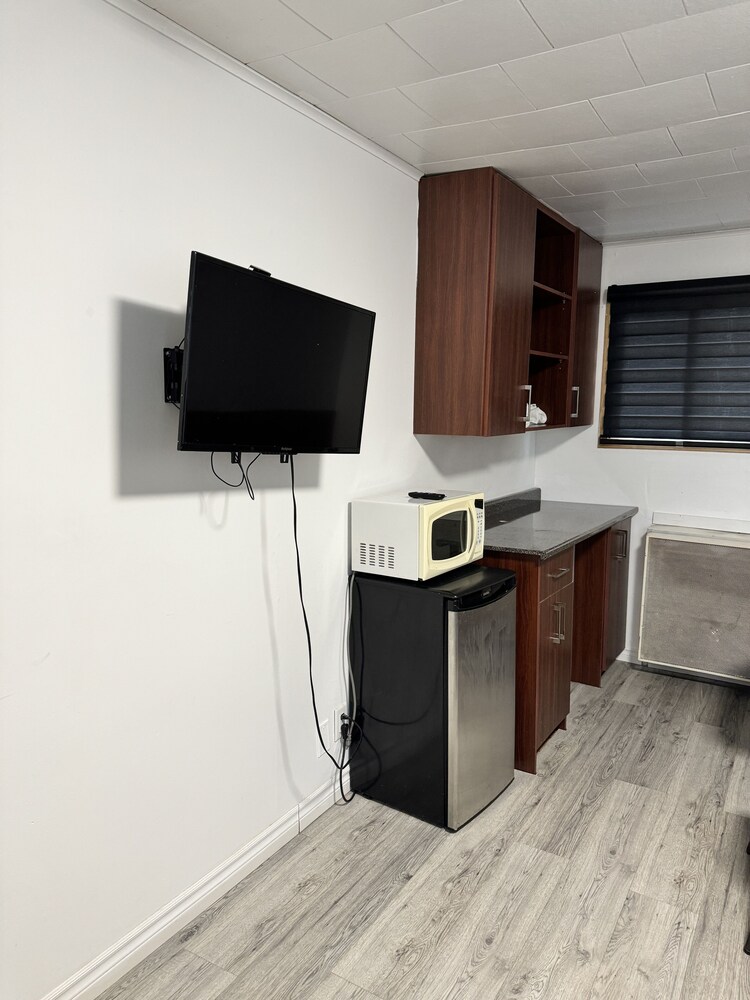 Espanola Motel