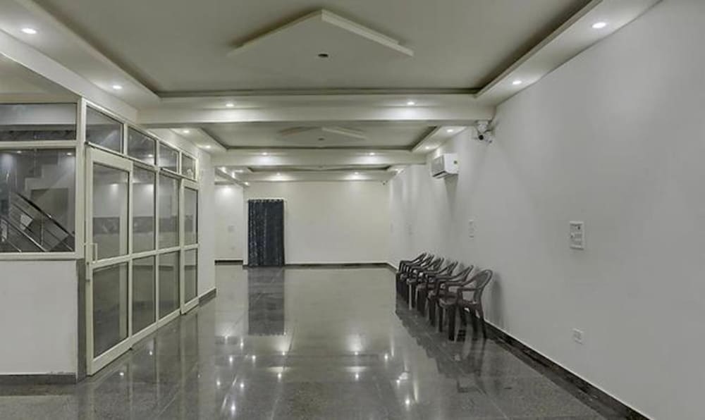 FabHotel Vihaan Regency