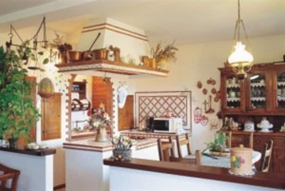 Bed And Breakfast Europe view 2