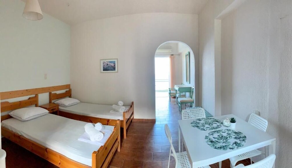 Fedra Apartments photo 5