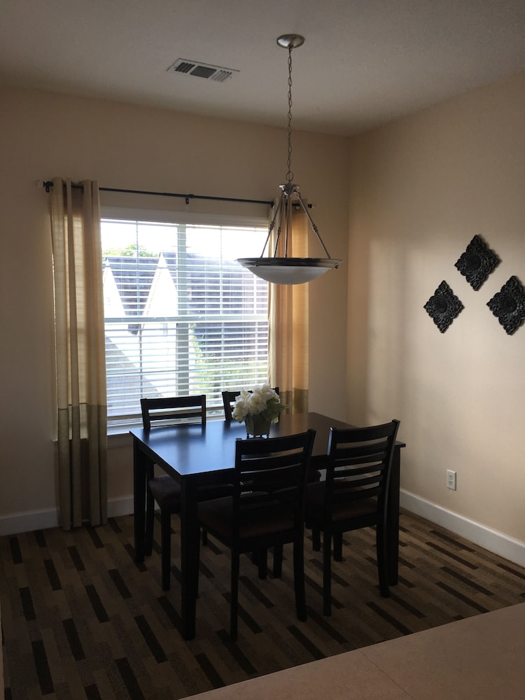 Orlando Vacations - Kemah Boardwalk Inn - Property Image 12