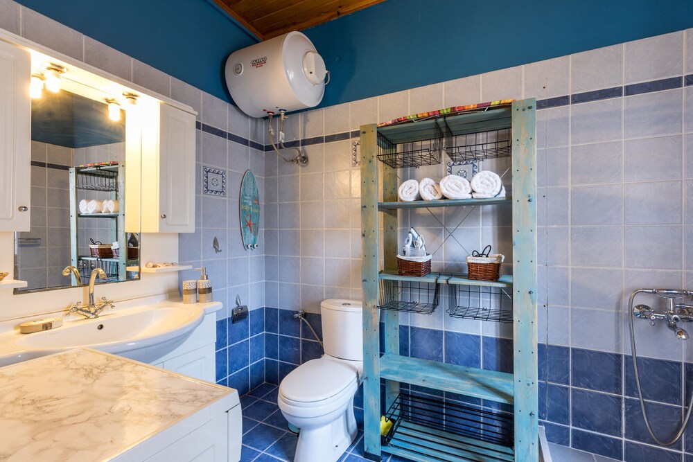 St Spyridon Cosy Apartment