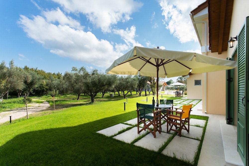 Aneli Villas - Villa Semeli view 4
