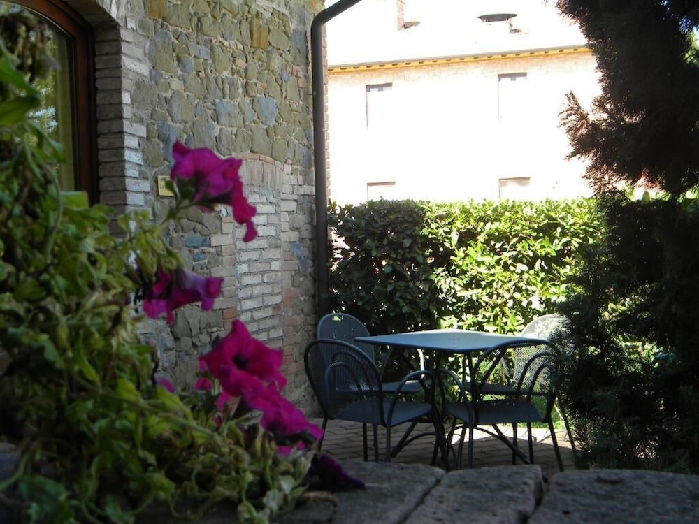 Photo 47
