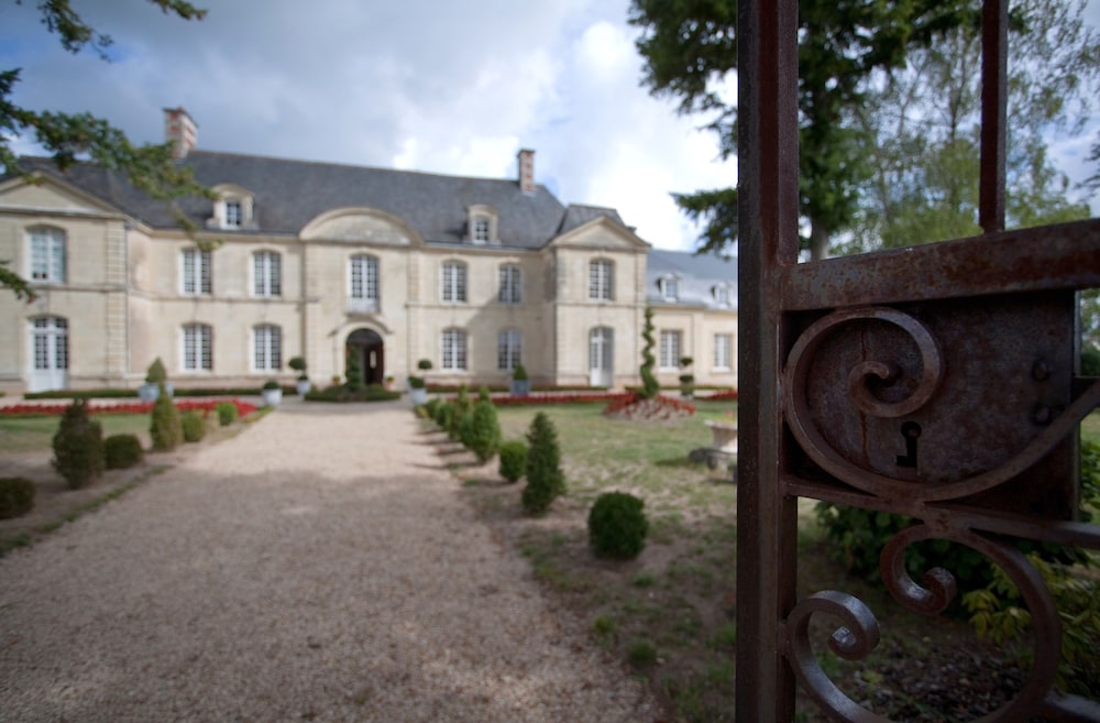 Chateau de La Platerye