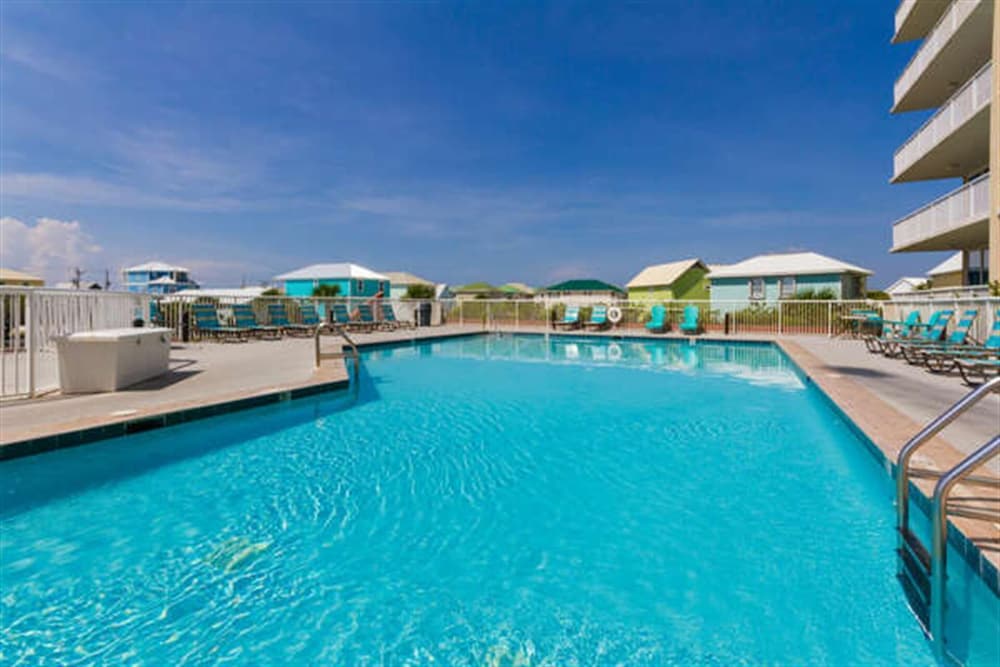 Sanibel 305