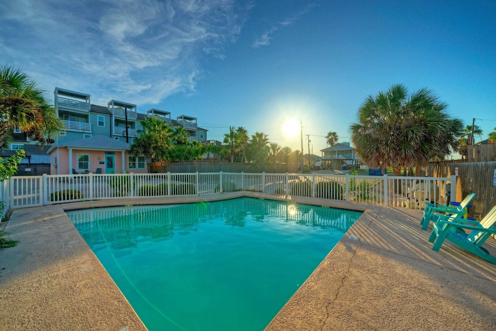 Family-friendly Beach Home w/ Pool, Porch + Beach Access Surf Station by Avantstay