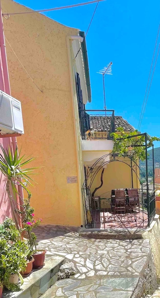 Casa Efterpi-achilleion Village