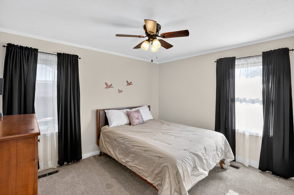The Decoy Den Perfect For Hunters & Anglers 4 Bedroom Home