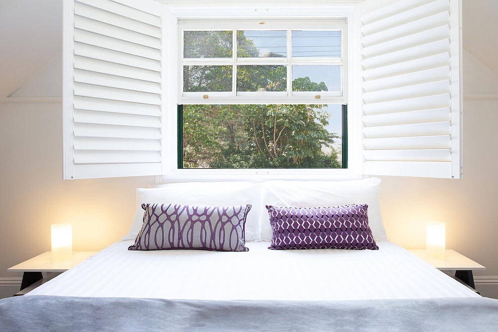 Woolwich Studio Bliss, Private Oasis by the Water