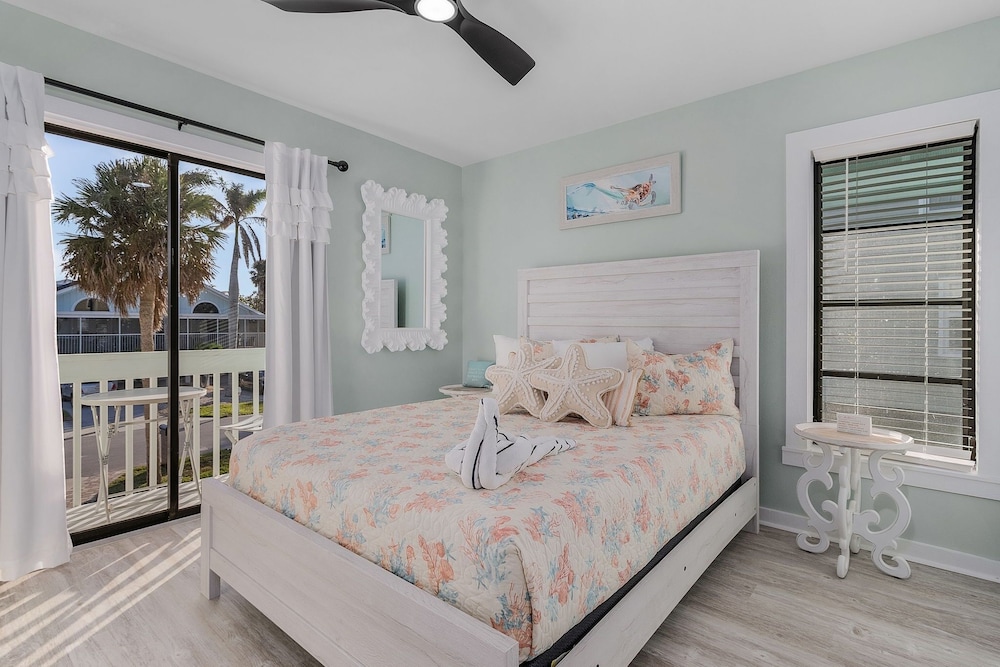 245 Nature View Manor 4 Bedroom Home