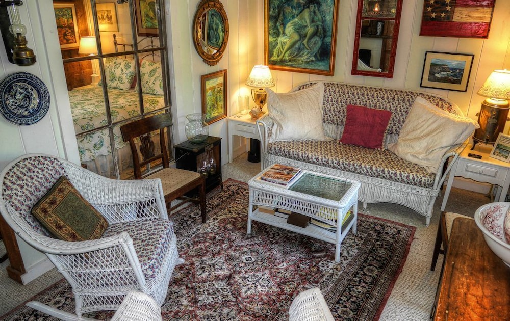 Pier One Vacation Rentals