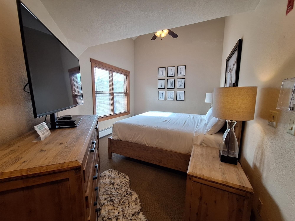 3br Red Hawk Townhome - Gondola Access 3 Bedroom Townhouse