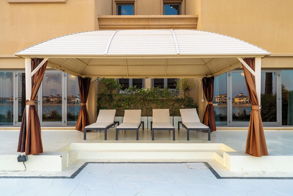 Maison Privee - Exclusive Villa w/ Private Pool, Garden and Beach