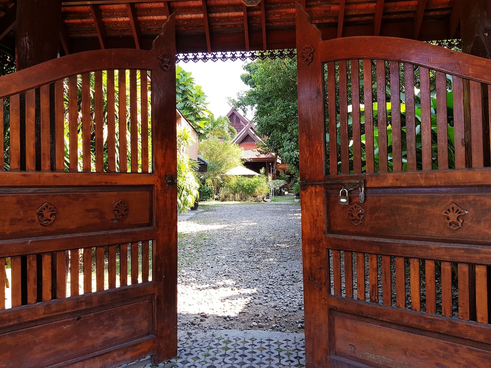 Siri House