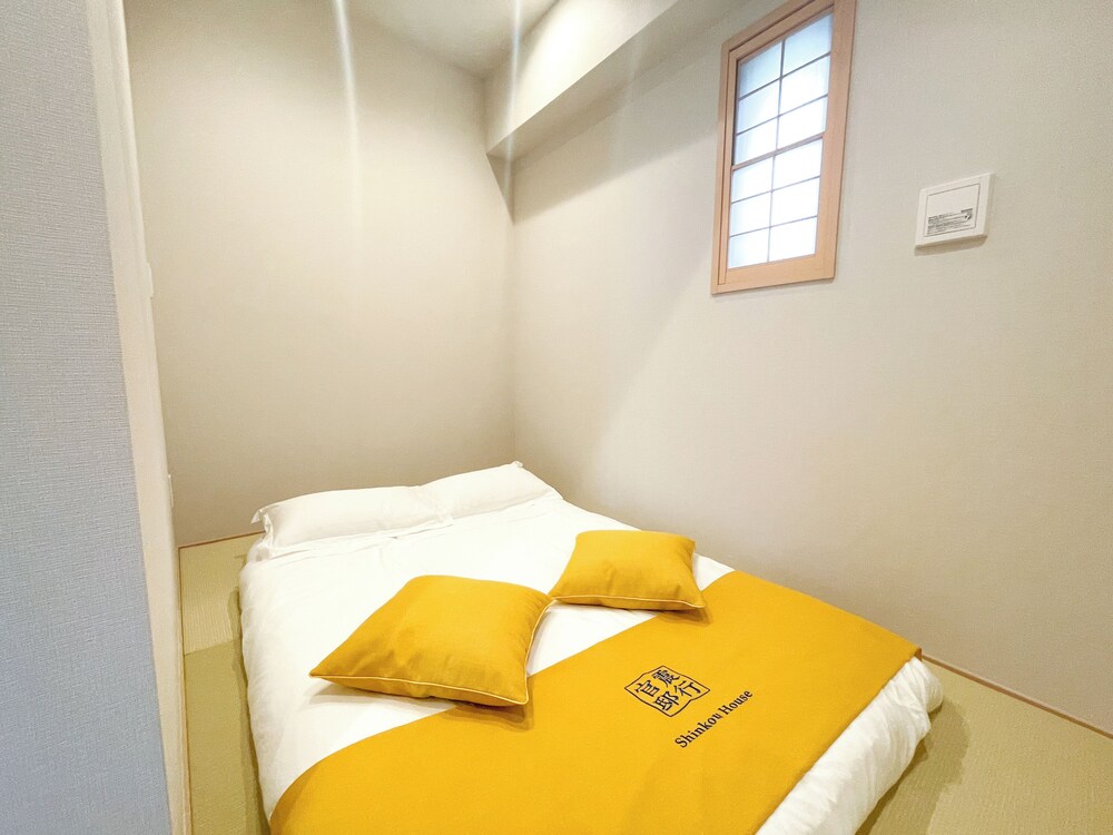Shinkou House UE