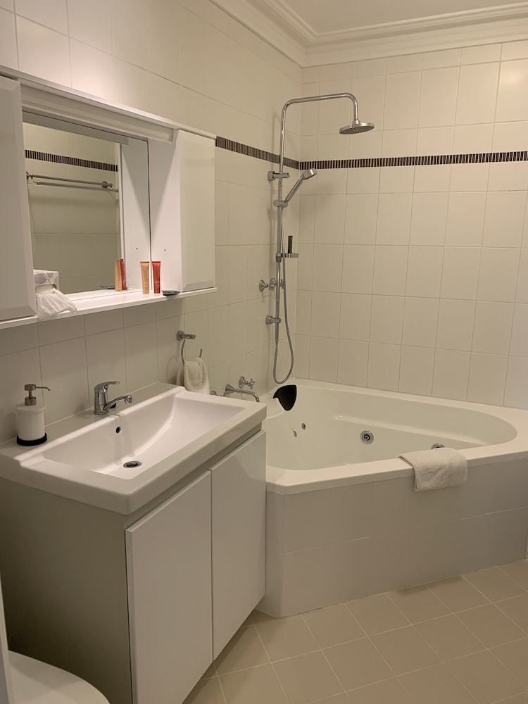 Arundel's Boutique Accommodation