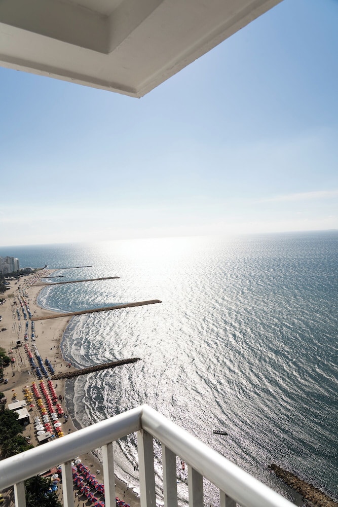 Hotel Beachfront Apartments Palmetto - Image 1