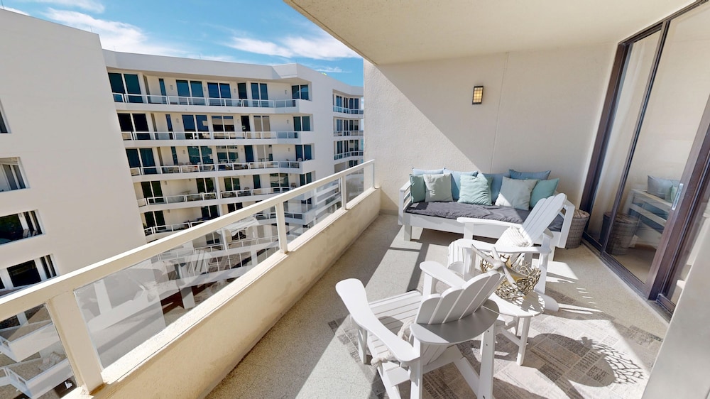 East Pass Towers 602 3 Bedroom Condo