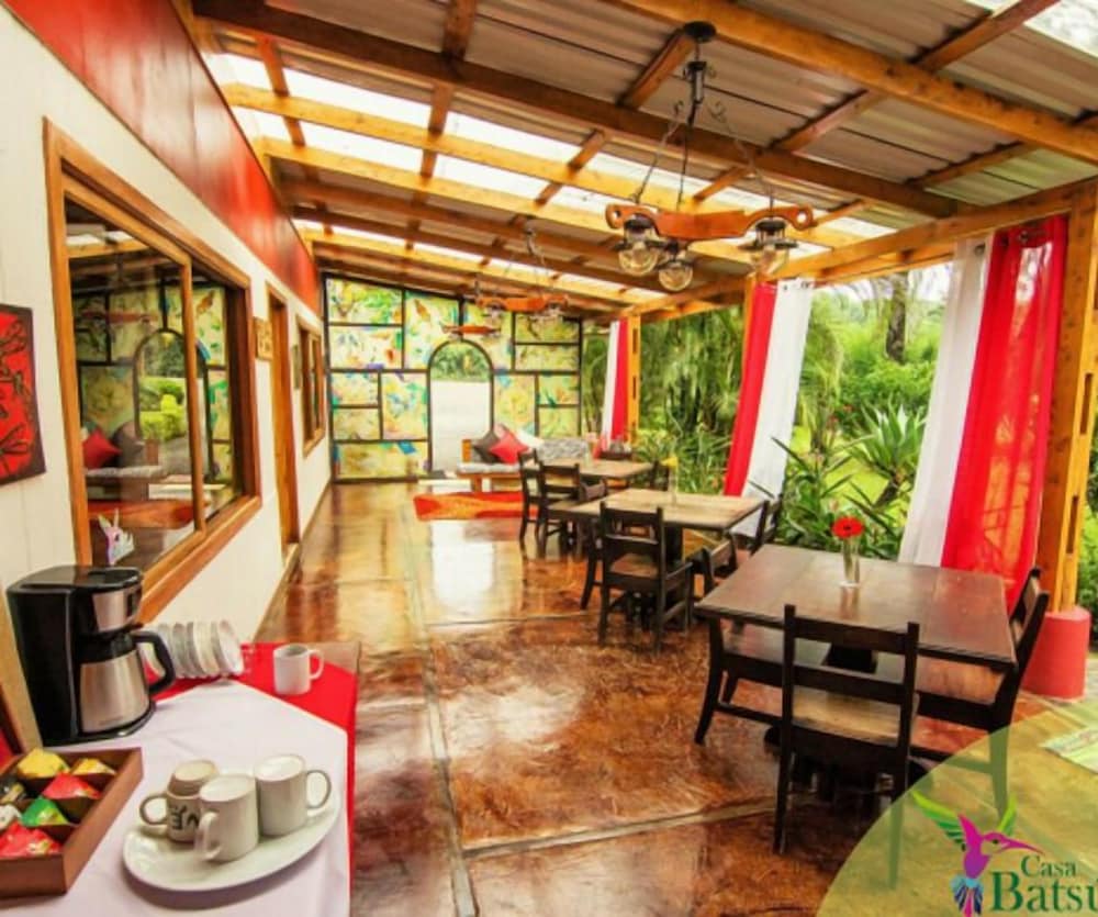 Monteverde Cloud Forest Vacations - Casa Batsu Charming BnB - Property Image 3