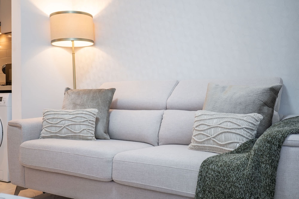Lavish 1BR Apartment in Sobha Creek Vistas Reserve