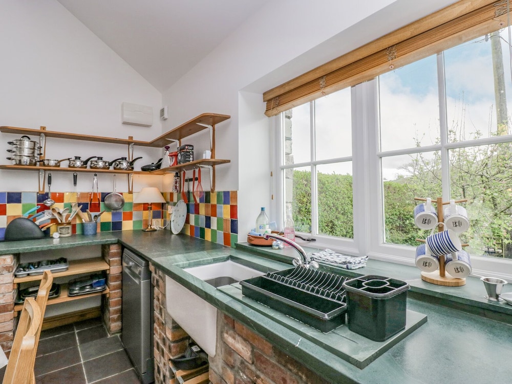 Shundraw Cottage