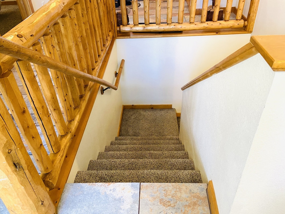 Estes Park Vacation Lodging