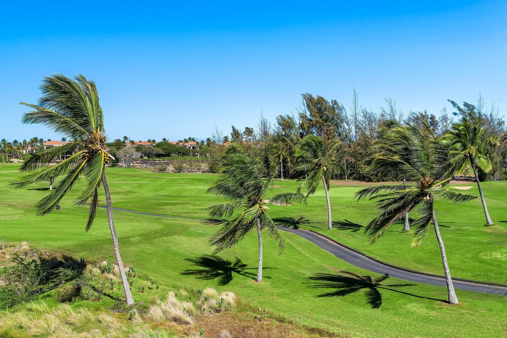 2 Bdrm Plus Loft - AC & Wifi - Concierge Included - Lanai!! - Vrkcv