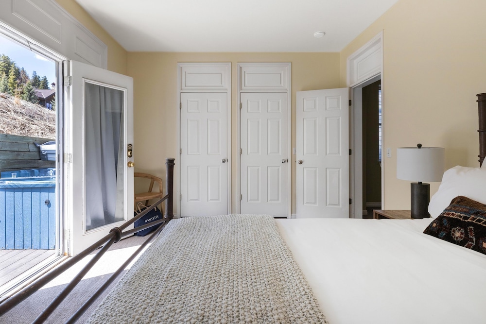 Silver Star by Avantstay Ideal Park City Location Close to Slopes Hot Tub