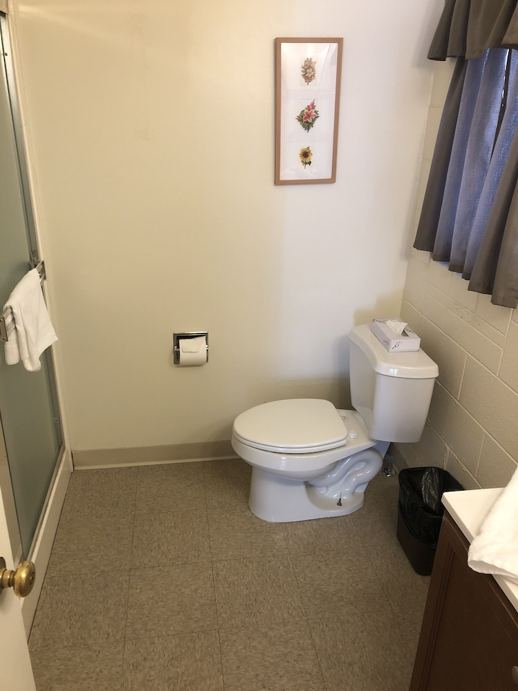 Tahoe Vistana Inn - Property Image 39
