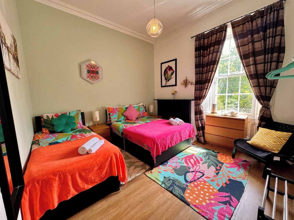 @part Bernard Rooms view 5