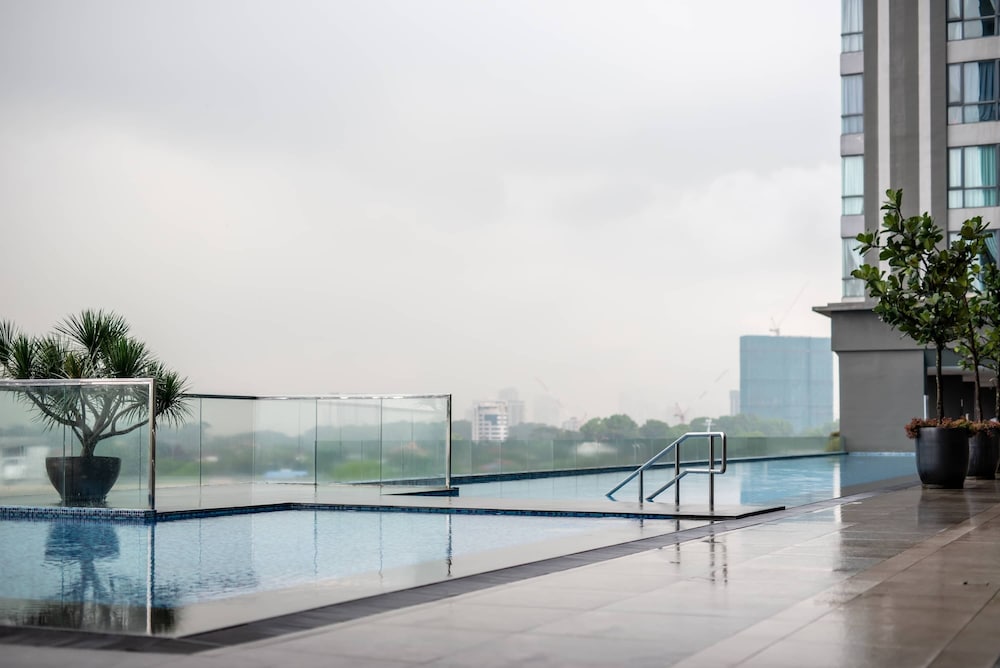 2BR Dual Key SKS Pav Ciq, JB Sentral, Free Parking