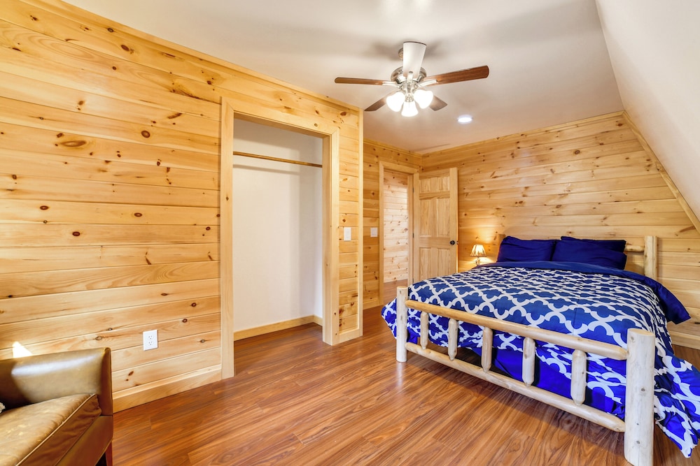 Creekside Cabin in Bainbridge w/ Wraparound Deck! view 5
