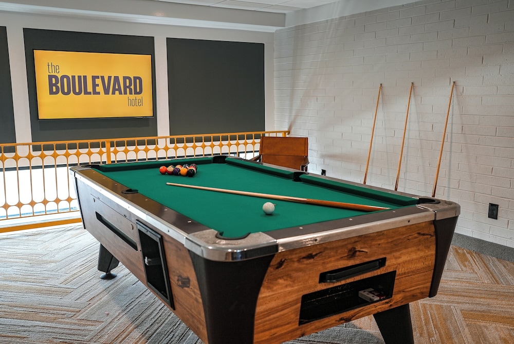 The Boulevard Hotel