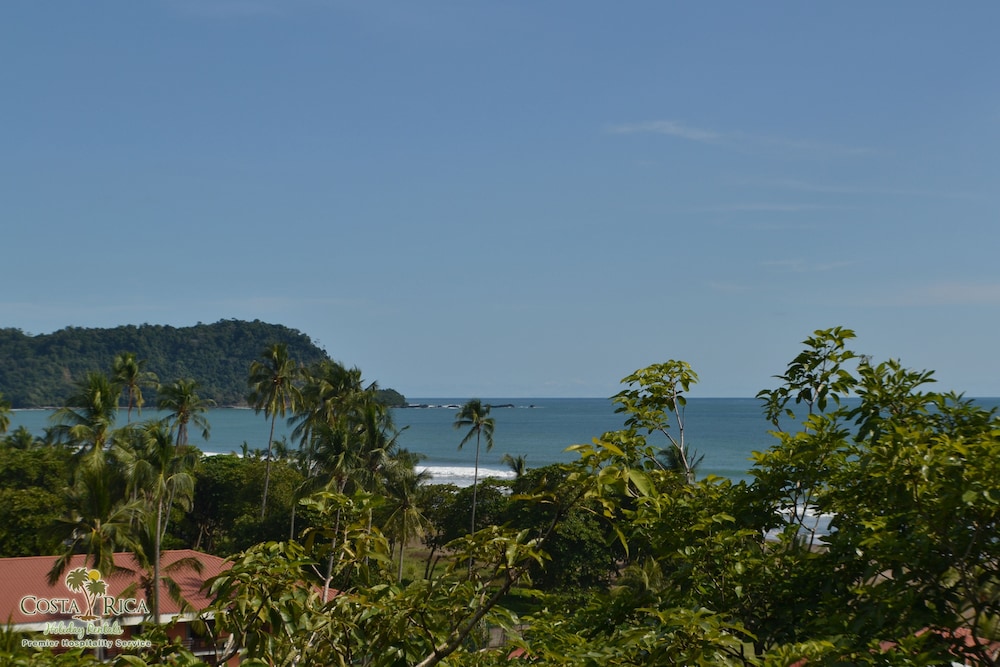 Acqua Residences