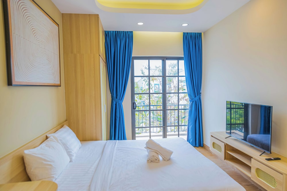 Luxury 3 br La Fleur Villa-Novaworld PT