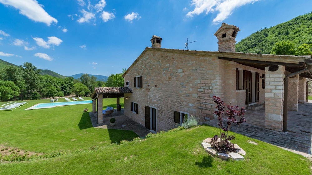 Villa Monica 8 in Greti view 5